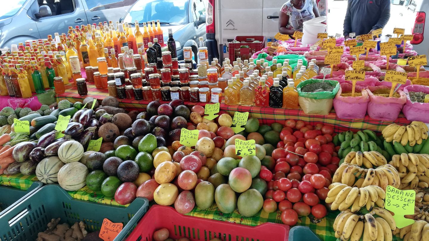 Saint-François | GUADELOUPE FWI Marché de la Rotonde